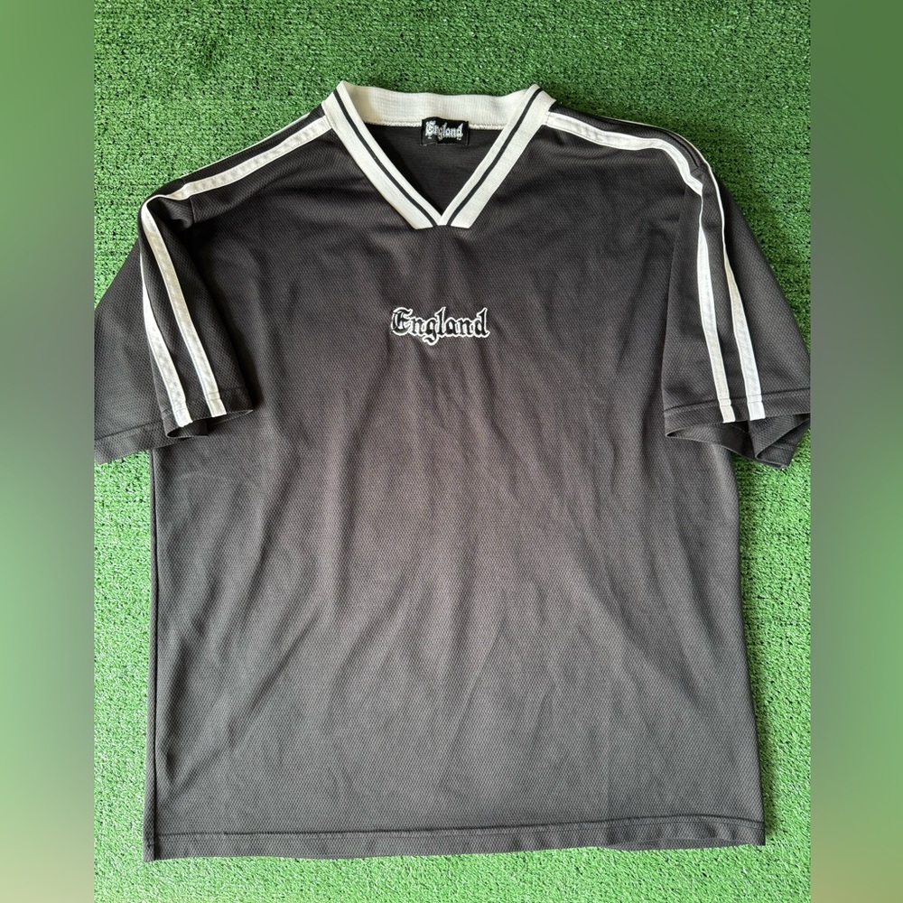 Y2K England black & white striped jersey Size XL, measurements in pics